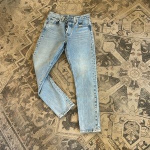 Levi’s 501 cheeky light wash